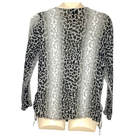Lane Bryant Leopard Animal Print 18/20 Top Blouse Tunic Sheer Pleated Black - Picture 9 of 11